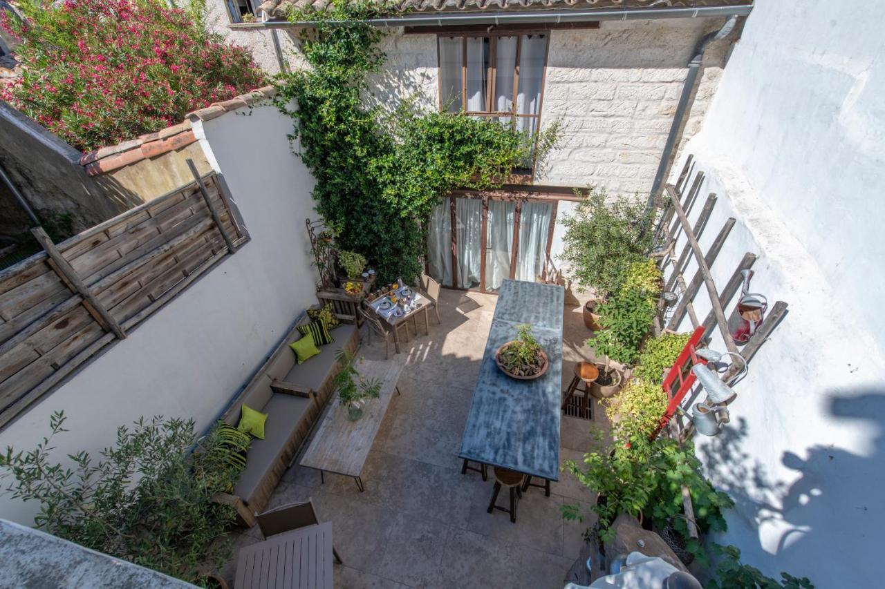 Maison De Mon Pere Aigues-Mortes Exterior photo
