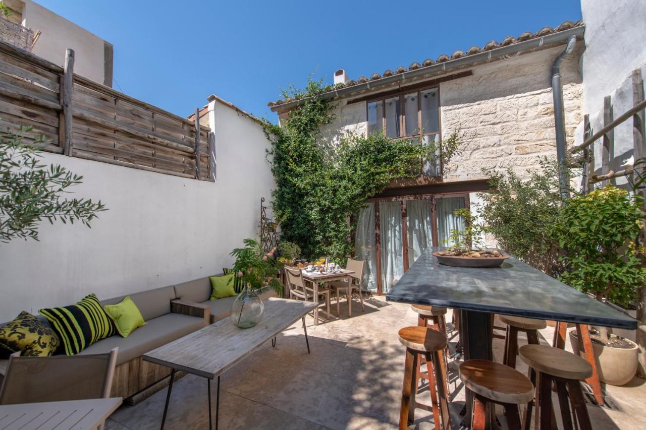 Maison De Mon Pere Aigues-Mortes Exterior photo